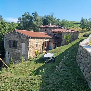  Hébergement de vacances Gite De Cuminaille
